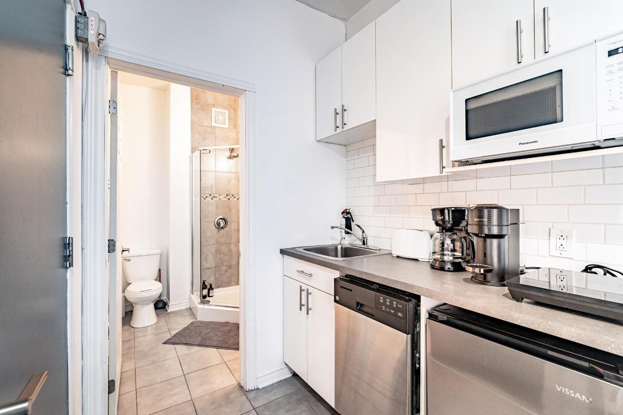 Chez Mont Royal Apartments! Montreal Bagian luar foto