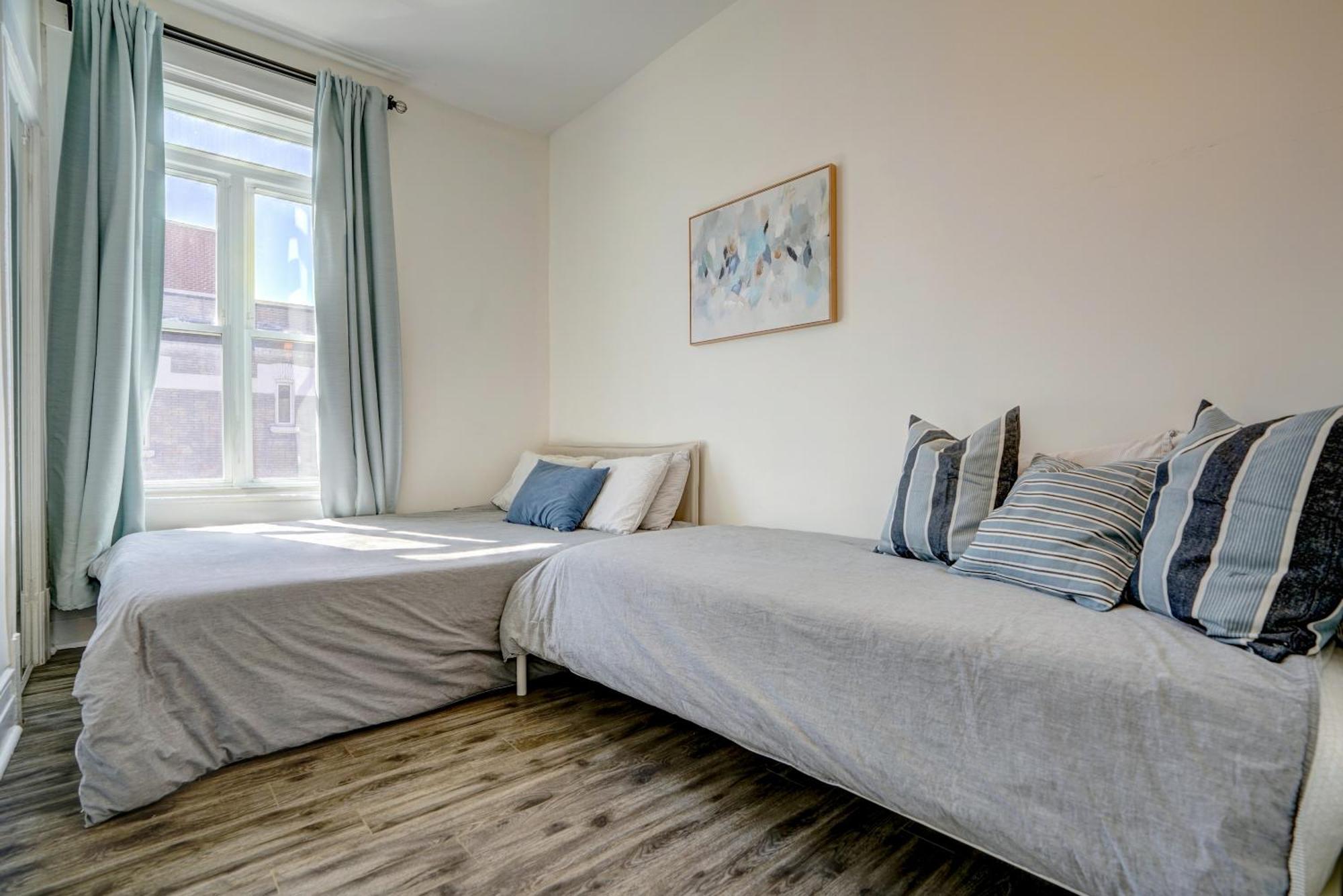 Chez Mont Royal Apartments! Montreal Bagian luar foto